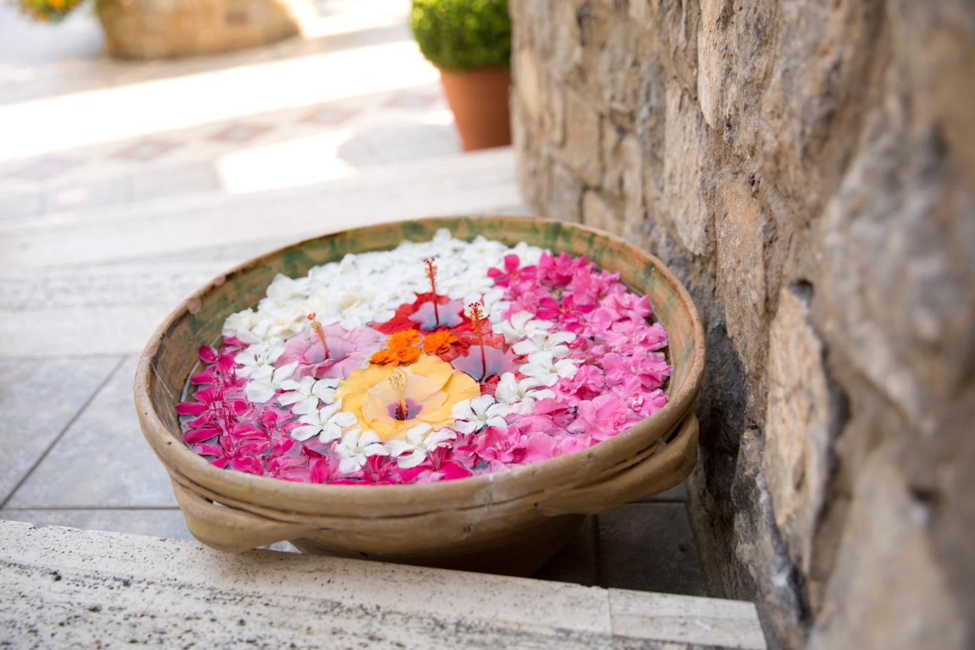 Hotel Kalura Cefalu Bagian luar foto